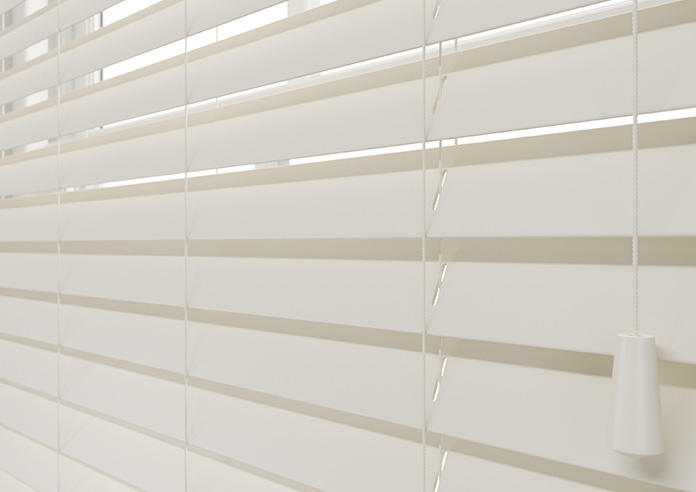 Cotswold, Oatmeal Gloss - Venetian Blind - Image 4